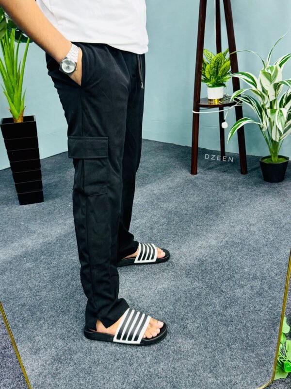 Low Cut Baggy 6 pocket (Black)