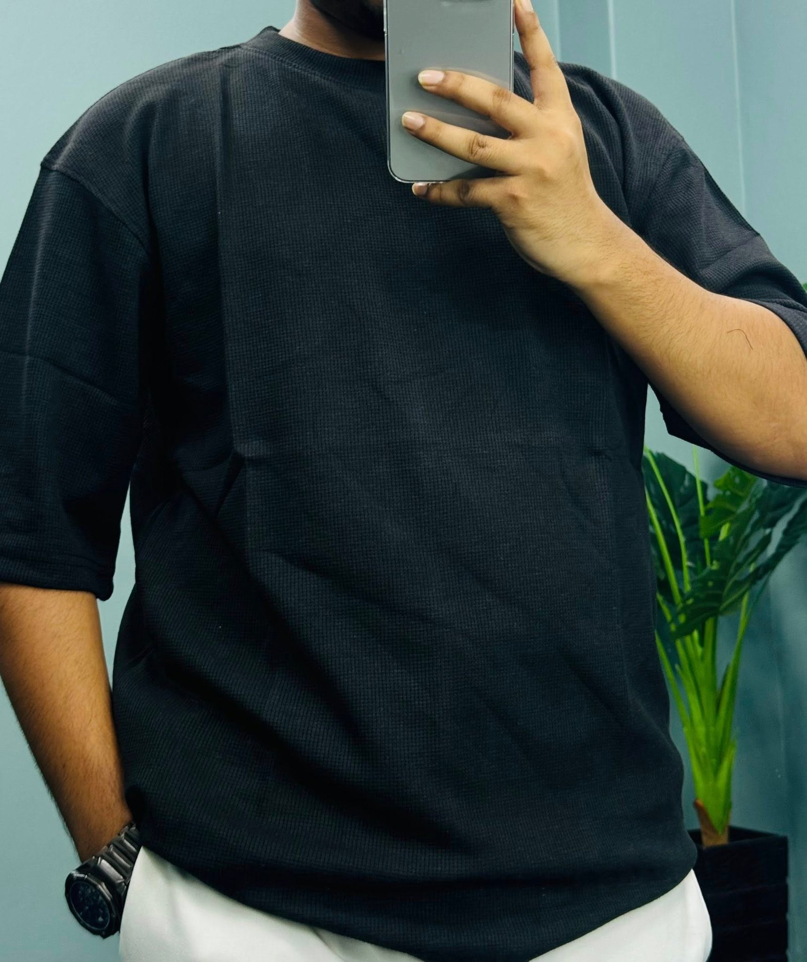 Men’s Oversized Drop Shoulder Solid T-shirt - Image 3