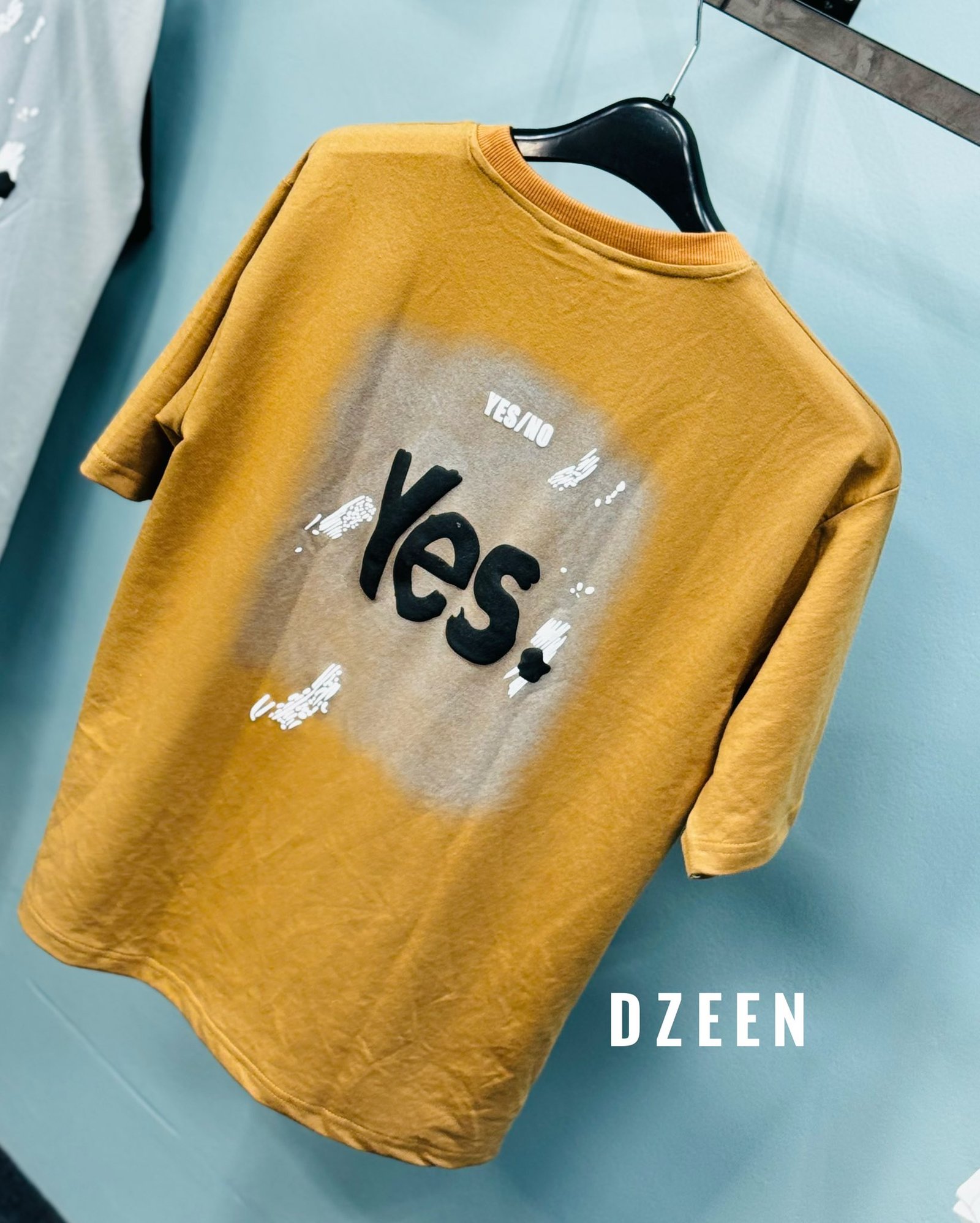 Premium Dropsholder T-shirt (515) - Image 2