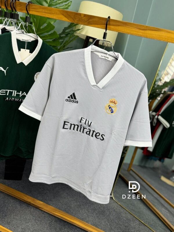 Premium Dropsholder T-shirt (523)