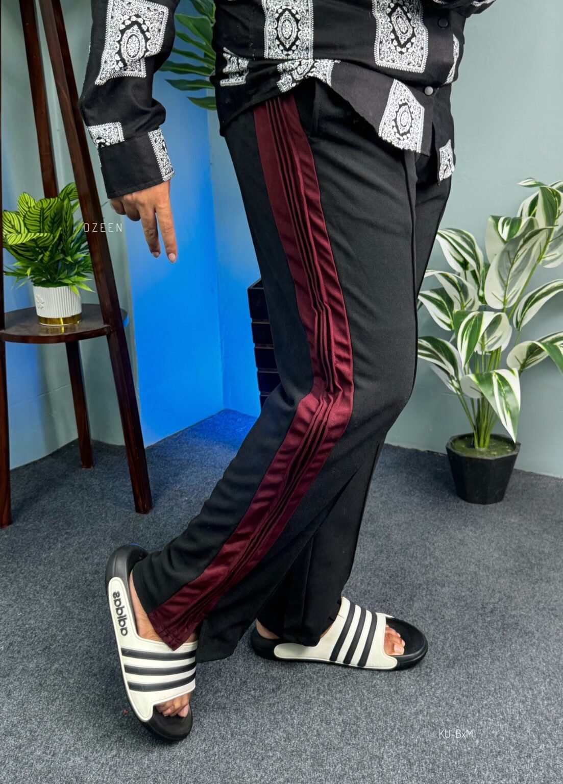 Low Cut Baggy (Black-Marron)