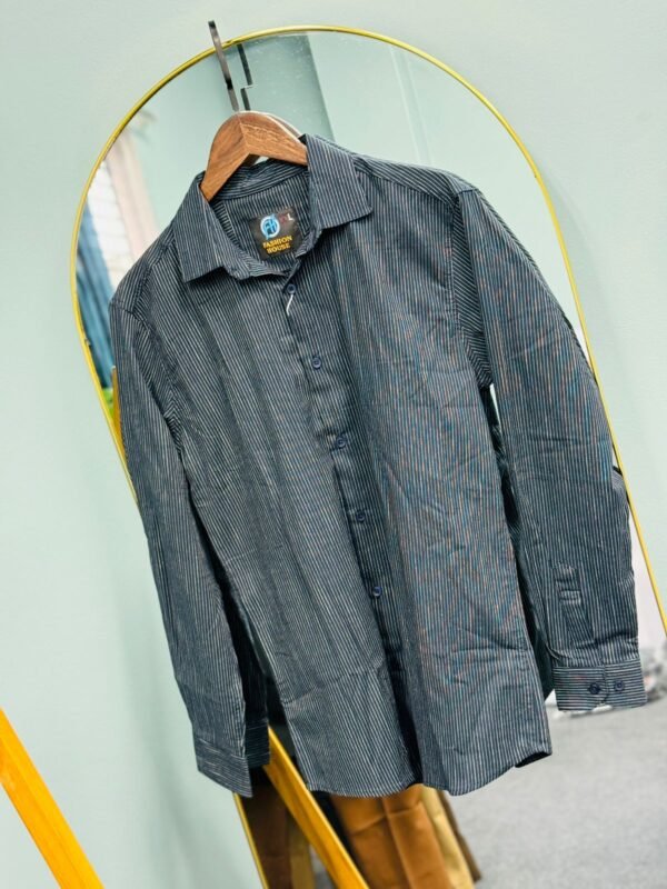 Classic old money shirt (202)